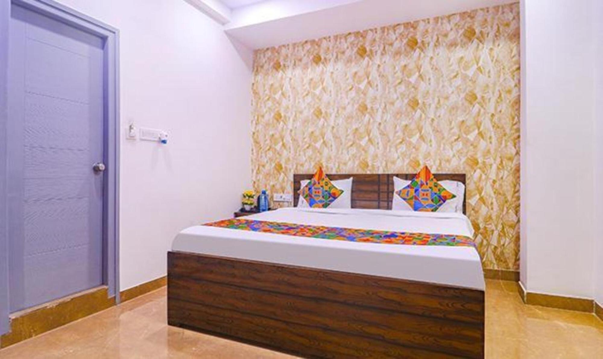Fabexpress The Dream Elite - Nr Golconda Fort, Manikonda Haydarabad Dış mekan fotoğraf